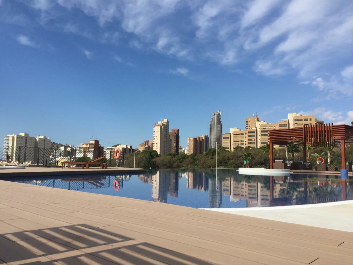 Sunset Drive Apartment Бенидорм Екстериор снимка