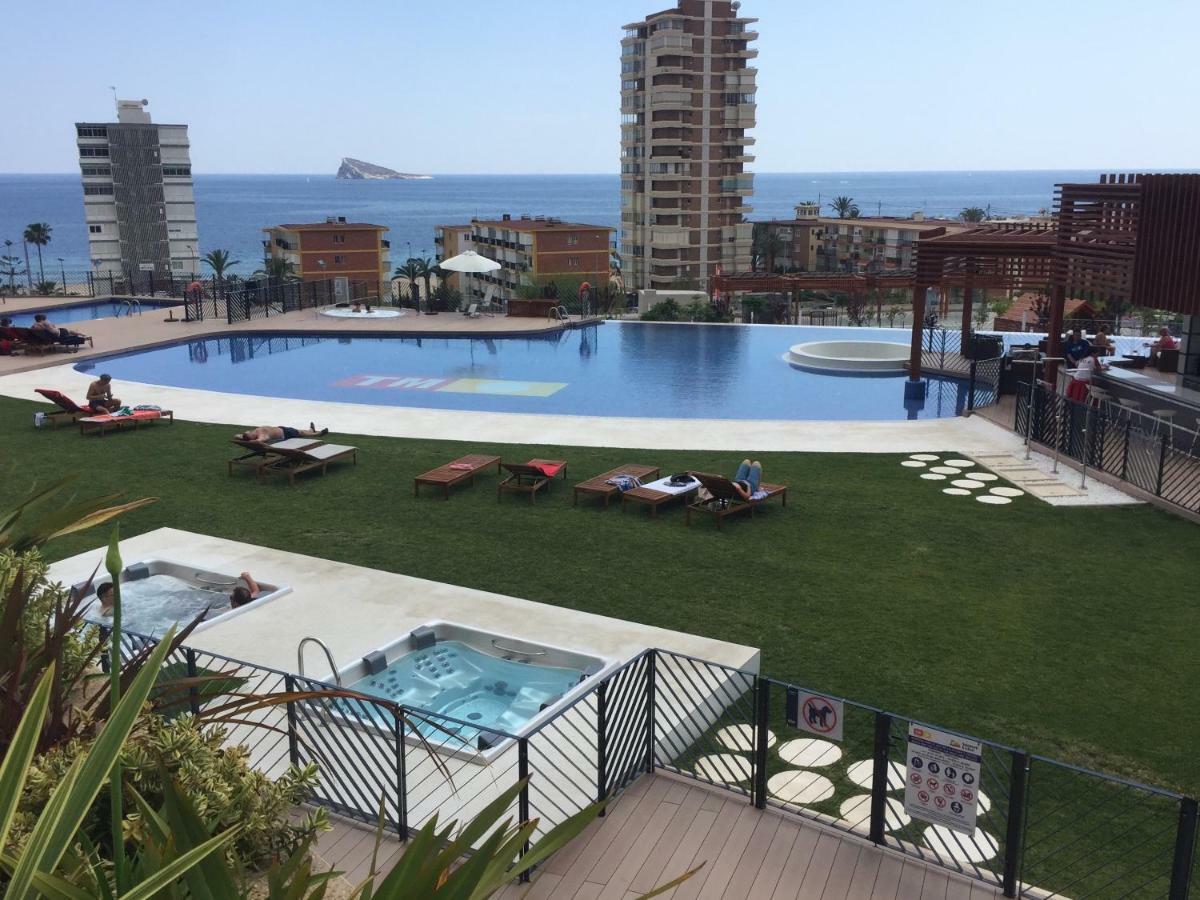 Sunset Drive Apartment Бенидорм Екстериор снимка