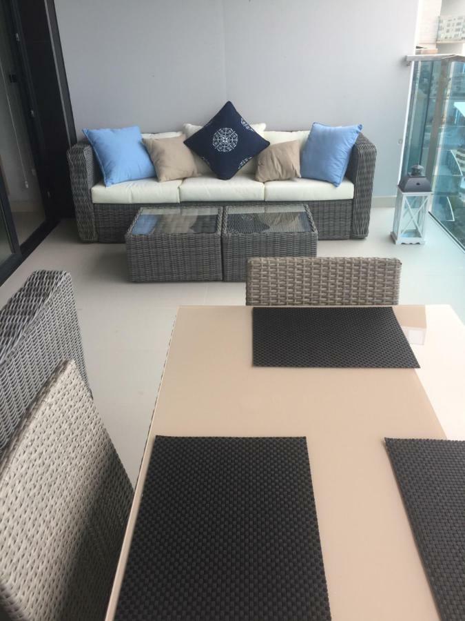 Sunset Drive Apartment Бенидорм Екстериор снимка