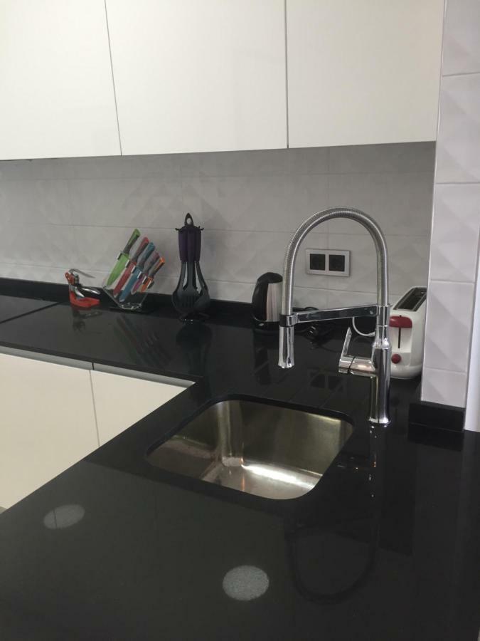 Sunset Drive Apartment Бенидорм Екстериор снимка